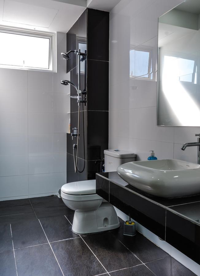 Southwest Designer Suite By D Imperio Homestay Penang Bayan Lepas Exteriér fotografie